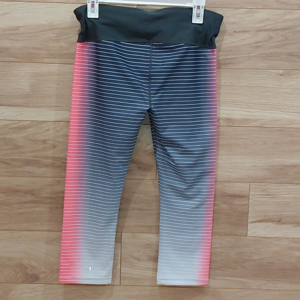 Gap Capri - image 2